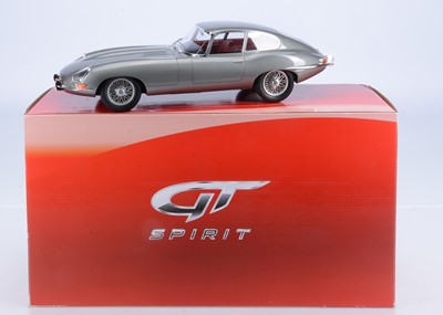 Lot 374 - A GT Spirit 1:12 Scale Jaguar E-Type 4.2L 1964 (Silver)