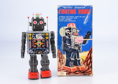 Lot 461 - A Japanese Horikawa (S.H) Tinplate Battery-Operated Fighting Robot