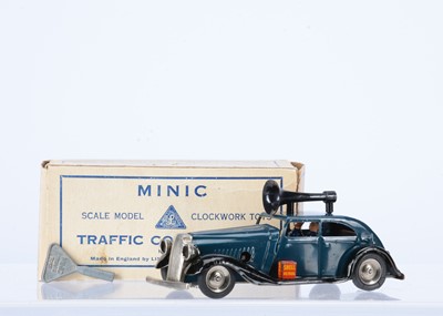 Lot 531 - A Tri-ang Minic Tinplate Clockwork 29M Pre-War Traffic Control Car