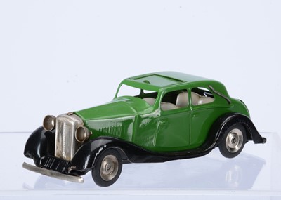 Lot 567 - A Tri-ang Minic Tinplate Clockwork 46M Post-War Daimler Type Sunshine Saloon