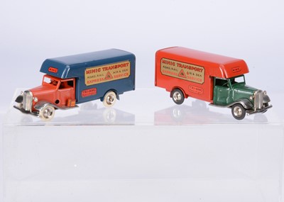 Lot 592 - Tri-ang Minic Tinplate Clockwork 24M Pre-War Luton Transport Vans