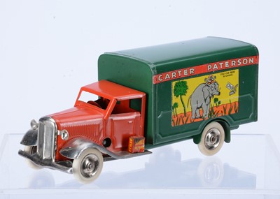 Lot 604 - A Tri-ang Minic Tinplate Clockwork 22M Pre-War Carter Paterson Transport Van