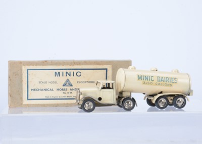 Lot 618 - A Tri-ang Minic Tinplate Clockwork 70M Pre-War Articulated Milk Tanker