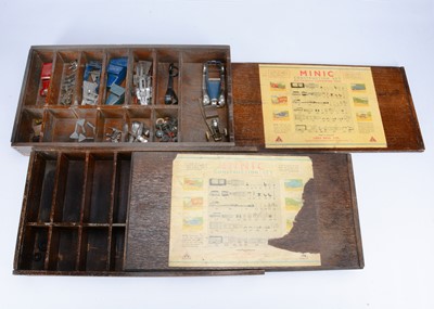 Lot 651 - A Tri-ang Minic 64M Pre-War Construction Set
