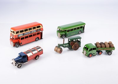 Lot 657 - Tri-ang Minic Tinplate Clockwork Commercial Vehicles