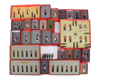 Lot 760 - Tradition New Metal individual Gibraltar-related figures comprising 532 (9) and 532R (9) Drummer The Royal Gibraltar Regiment - paint variations to drum
