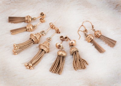 Lot 16 - Four pairs of 9ct gold tassel earrings