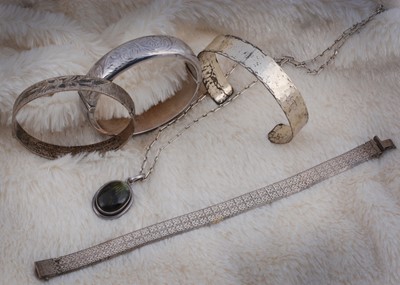 Lot 164 - Three silver bangles
