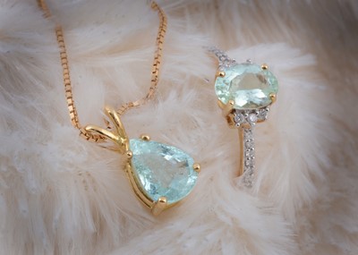 Lot 179 - An 18ct gold tourmaline and diamond gem set suite of jewels