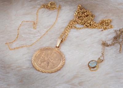 Lot 182 - A 9ct gold St Christopher pendant and chain