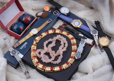 Lot 208 - A collection of beads, brooches and necklaces