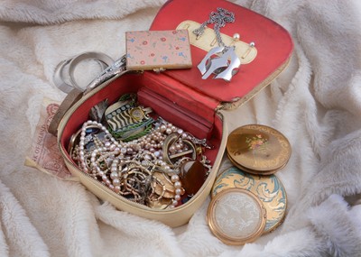 Lot 211 - A Michaela Frey enamel bangle