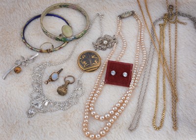 Lot 258 - A marcasite and pearl brooch