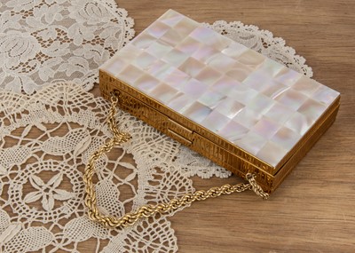 Lot 287 - A 1940s Evans Elegance rectangular purse