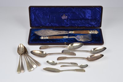 Lot 361 - A group of Georgian and later silver and a pair of Victorian cased fish server