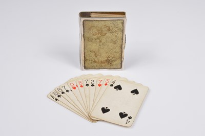 Lot 413 - A novelty playing card holder