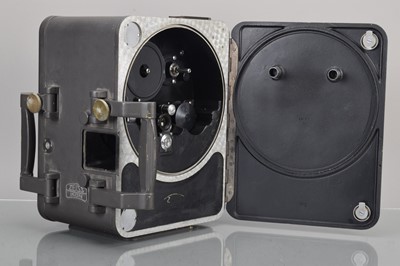 Lot 117 - A Zeiss Ikon Slow Motion 16 High Speed Camera Body