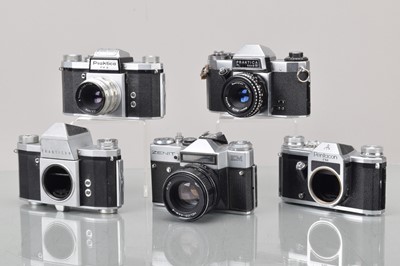 Lot 124 - A Group of Eastern Bloc Cameras