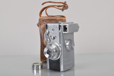 Lot 132 - A Steky Model II Sub Miniature Camera