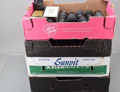 Lot 194 - Four Trays of Zoom Lenses