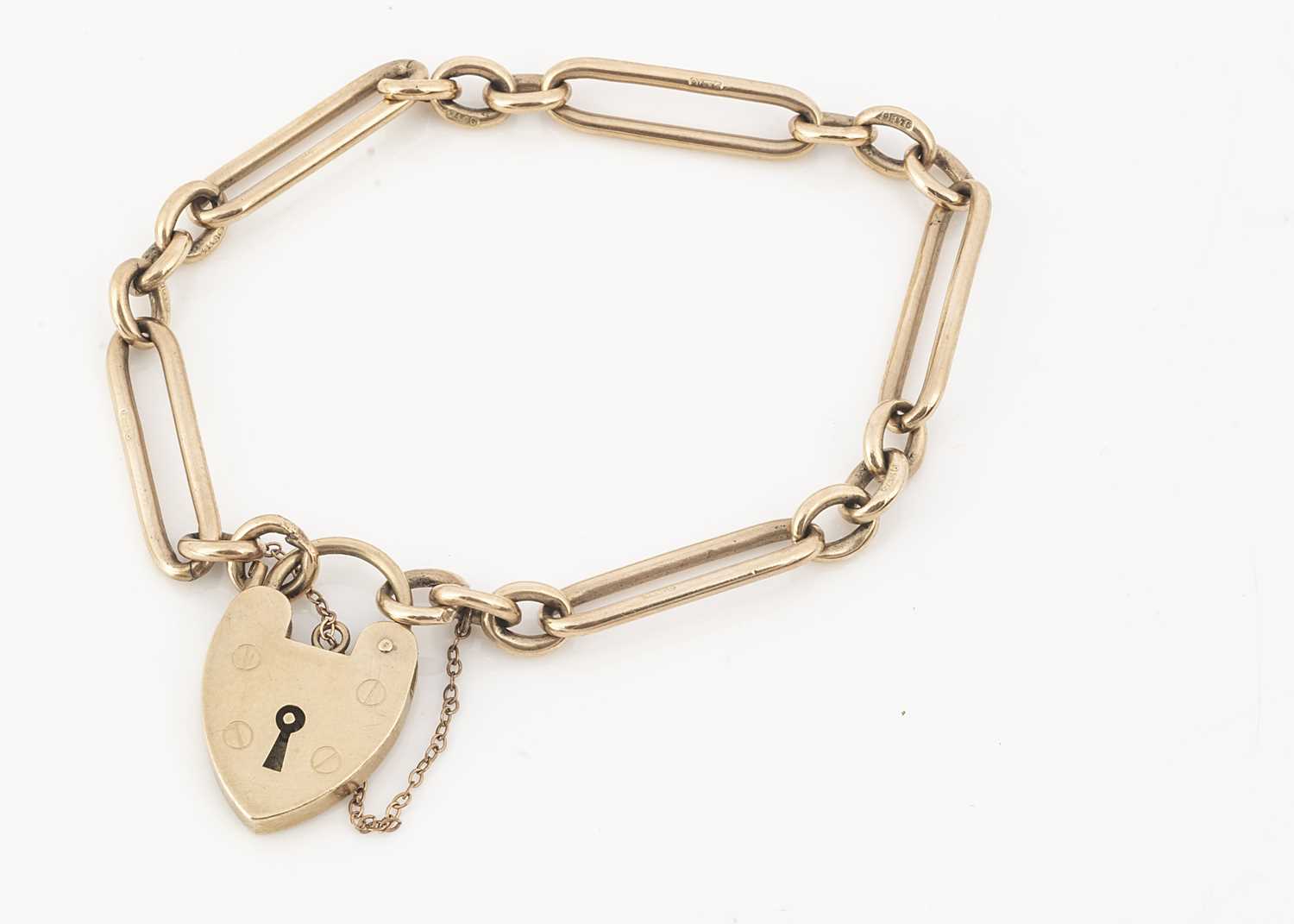 Lot 21 - A Victorian 9ct gold part watch chain bracelet