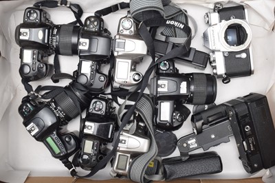Lot 221 - A Tray of Nikon SLR Cameras