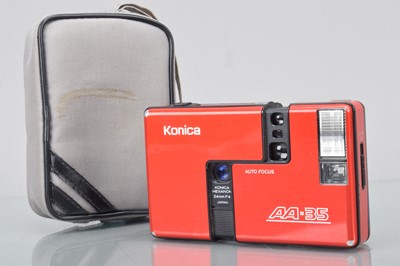 Lot 254 - A Konica Auto Focus AA-35 Half Frame Compact Camera