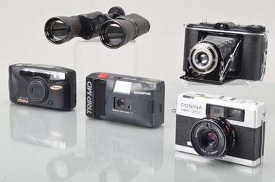 Lot 291 - A Group of Film Cameras