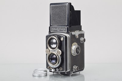 Lot 292 - A Rolleiflex Automat TLR Camera