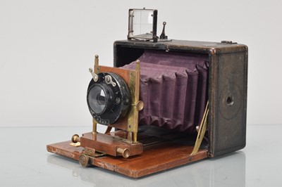 Lot 300 - An Ernemann Heag II 9x12 Camera