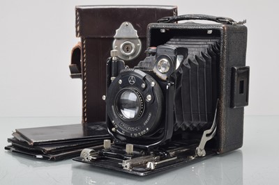 Lot 303 - An Ernemann Heag VII 6.5x9cm Folding Plate Camera