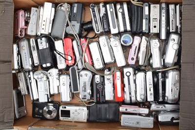 Lot 328 - A Tray of Compact Digital Cameras