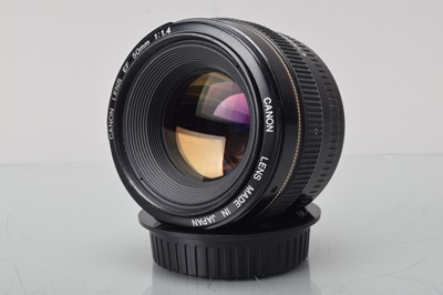 Lot 392 - A Canon EF 50mm f/1.4 Ultrasonic Lens