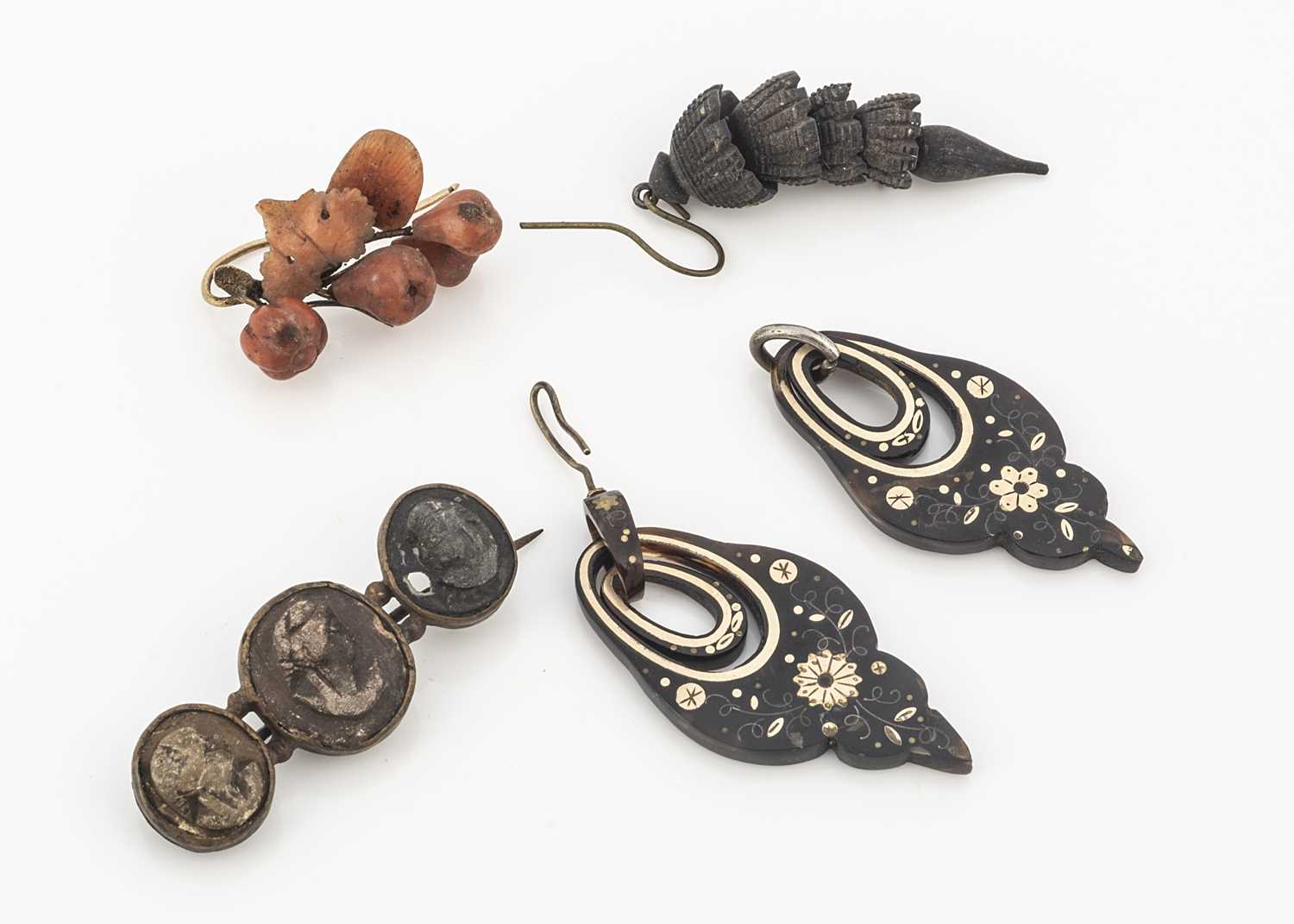 Lot 42 - A pair of 19th century Piqué work drop earrings