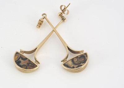Lot 149 - A 9ct gold pair of drop earrings