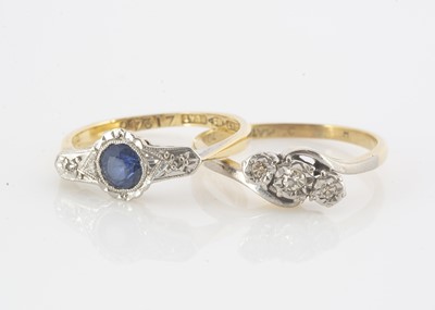 Lot 156 - An Art Deco sapphire and diamond dress ring