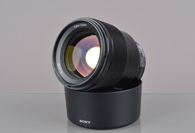 Lot 446 - A Sony FE 85mm f/1.8 Lens