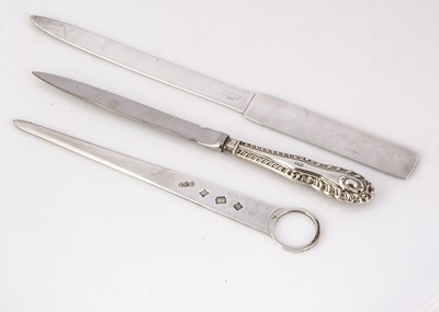 Lot 305 - Three modern silver letter openers