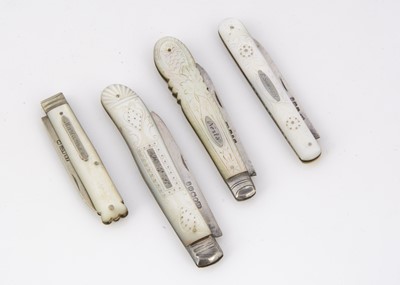 Lot 320 - A collection of five Victorian and later silver and mother of pearl folding pocket fruit knives