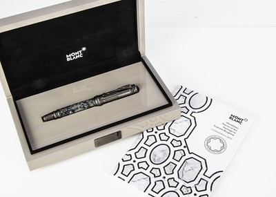 Lot 338 - A modern Mont Blanc limited edition fountain pen