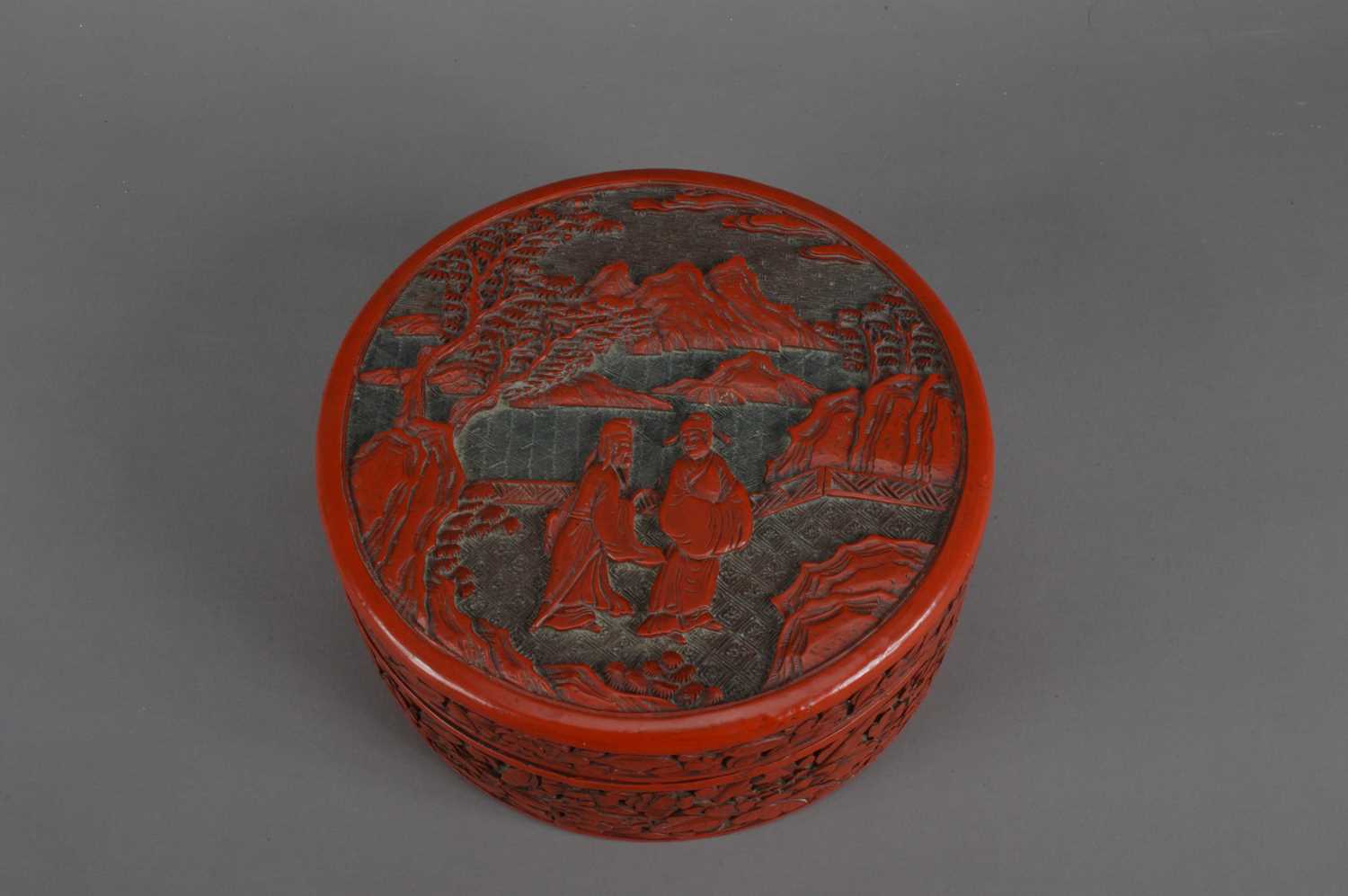 Lot 463 - A Chinese cinnabar box