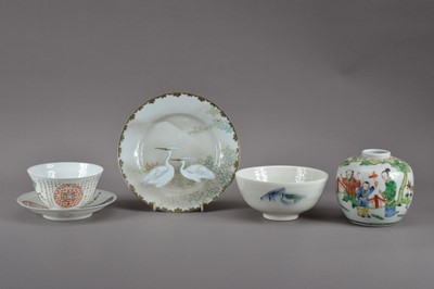 Lot 470 - A collection of Chinese porcelain ceramics